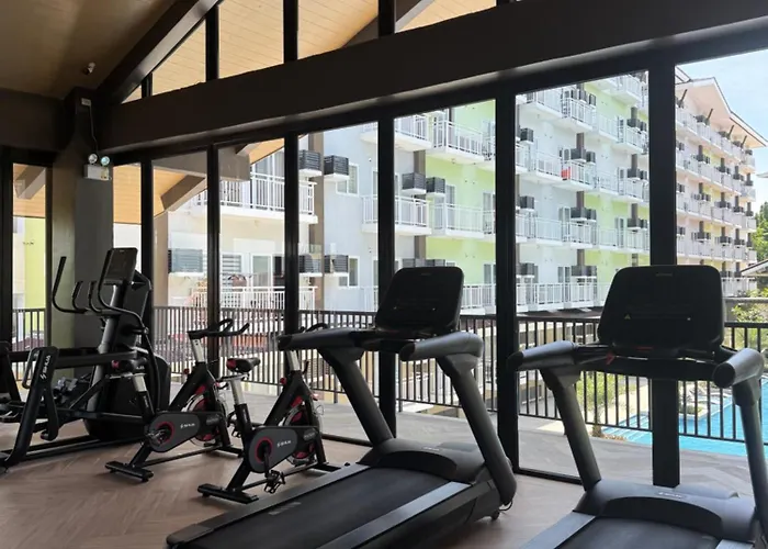 Mira's Unit At Amani Grand Residences Near Mactan Int'l Airport